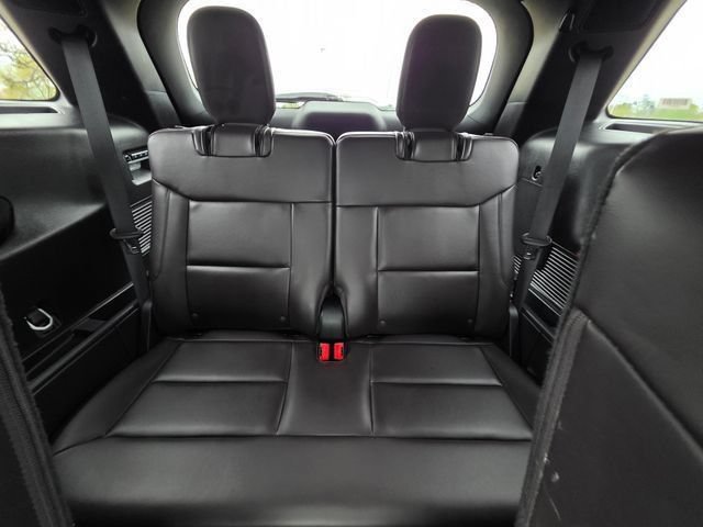Used 2025 Ford Explorer Platinum w/ LUX Leather Package AWD/4WD image 49