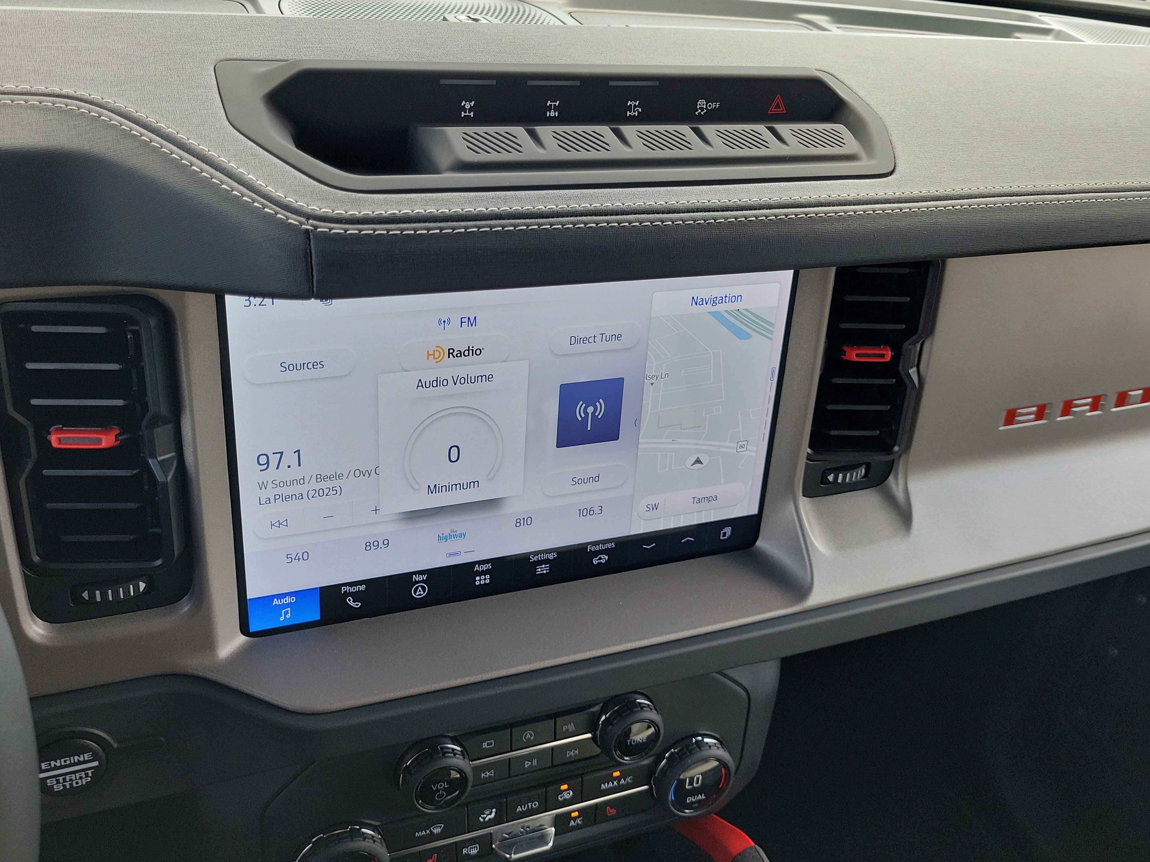 New 2026 Ford Bronco Outer Banks w/ Sasquatch Package AWD/4WD image 19