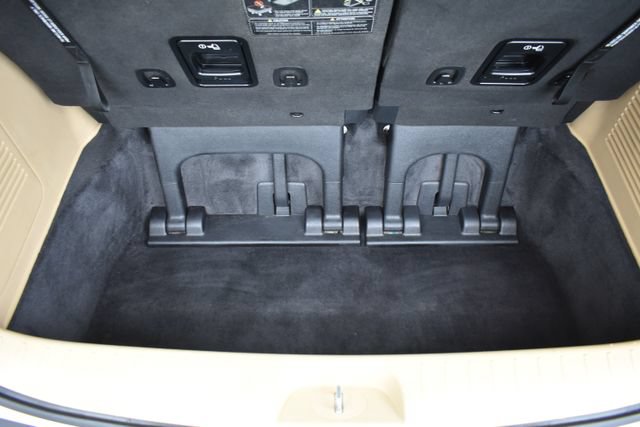 Used 2017 Kia Sedona EX FWD image 42