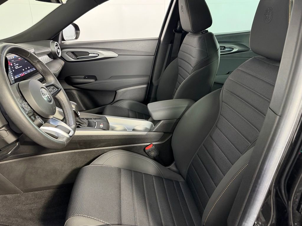 Used 2024 Alfa Romeo Tonale Ti AWD/4WD image 22