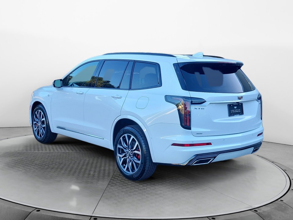New 2025 Cadillac XT6 Sport w/ Technology Package image 5