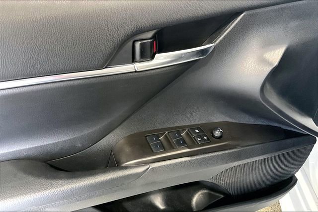 Used 2024 Toyota Camry SE image 37