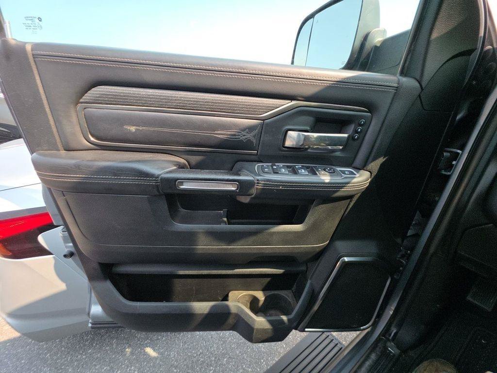 Used 2021 RAM 2500 Limited w/ Night Edition AWD/4WD image 11