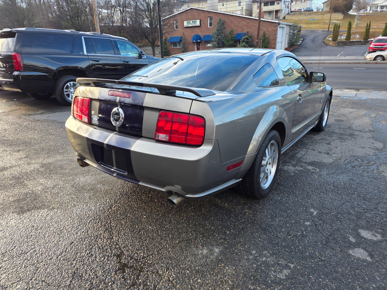 Used 2005 Ford Mustang GT image 5