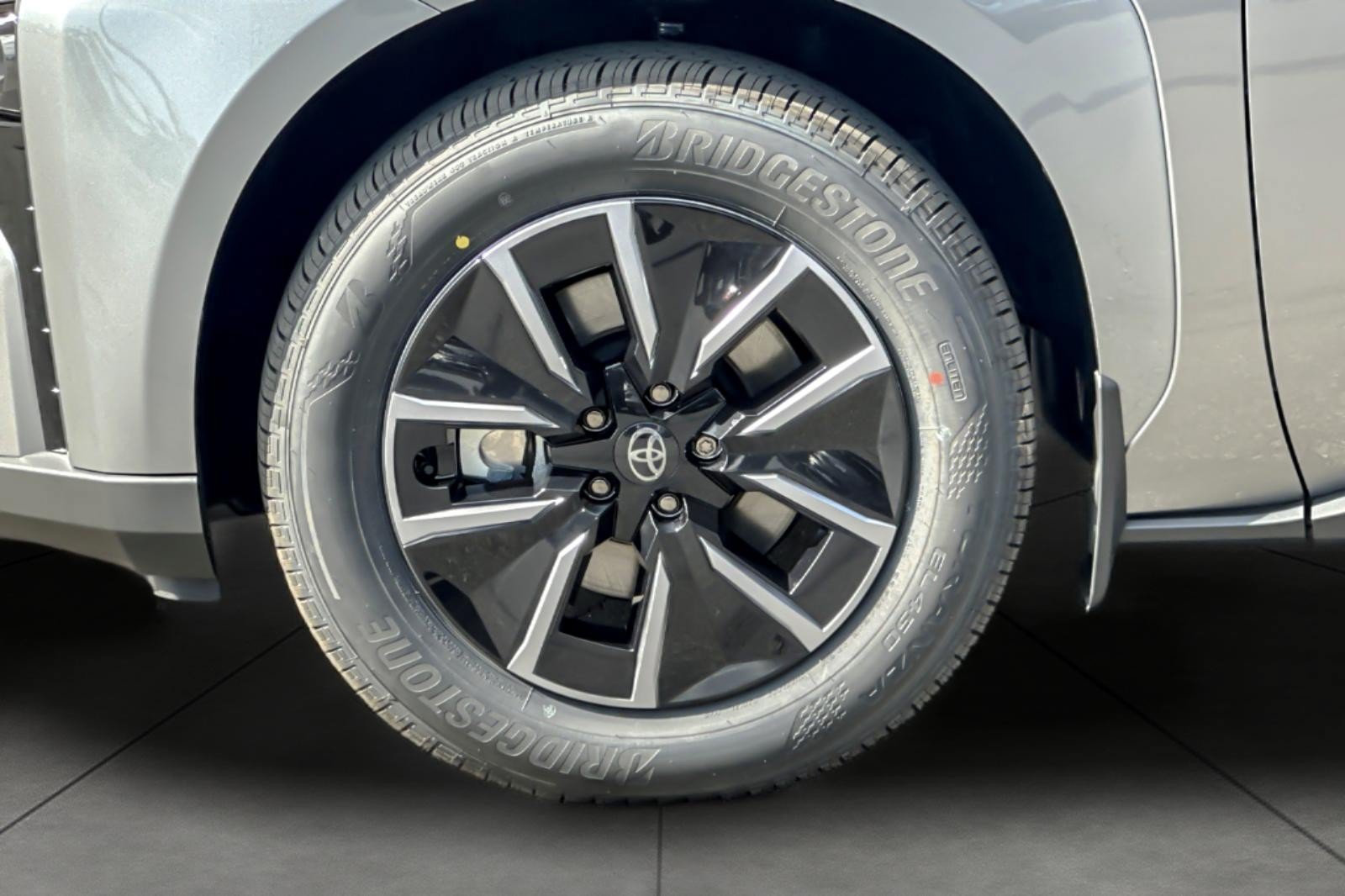 New 2026 Toyota bZ FWD image 25