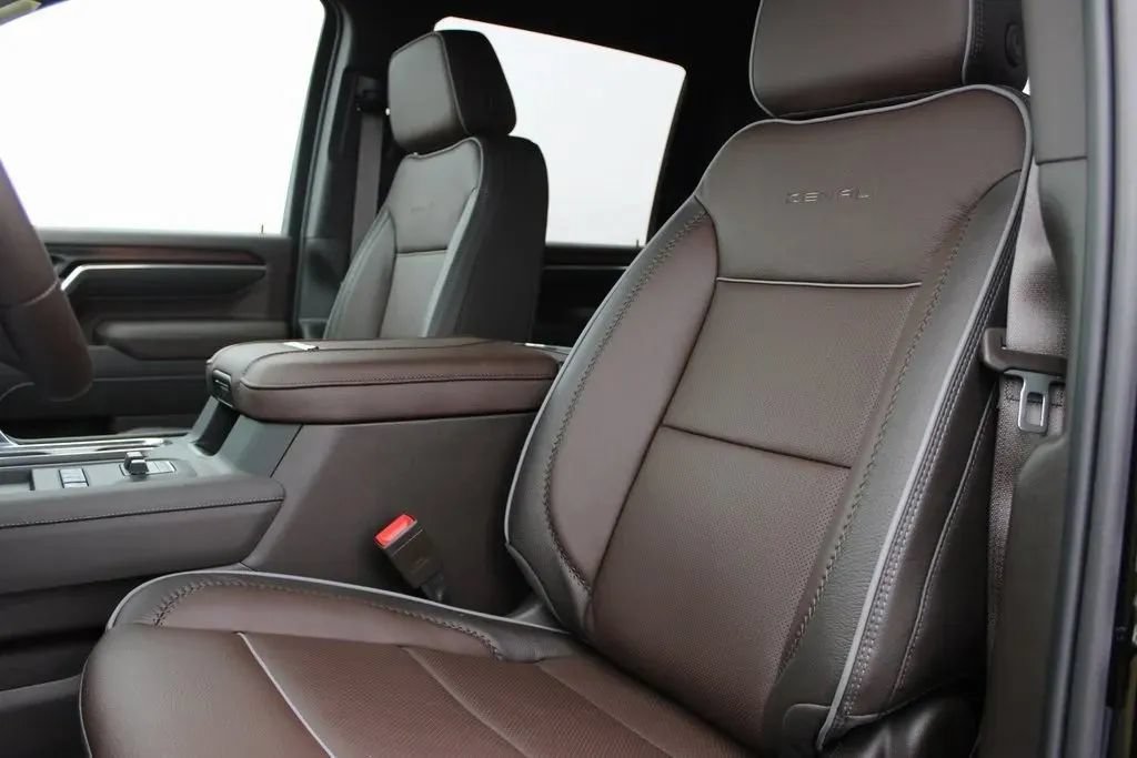 New 2026 GMC Sierra 3500 Denali AWD/4WD image 11