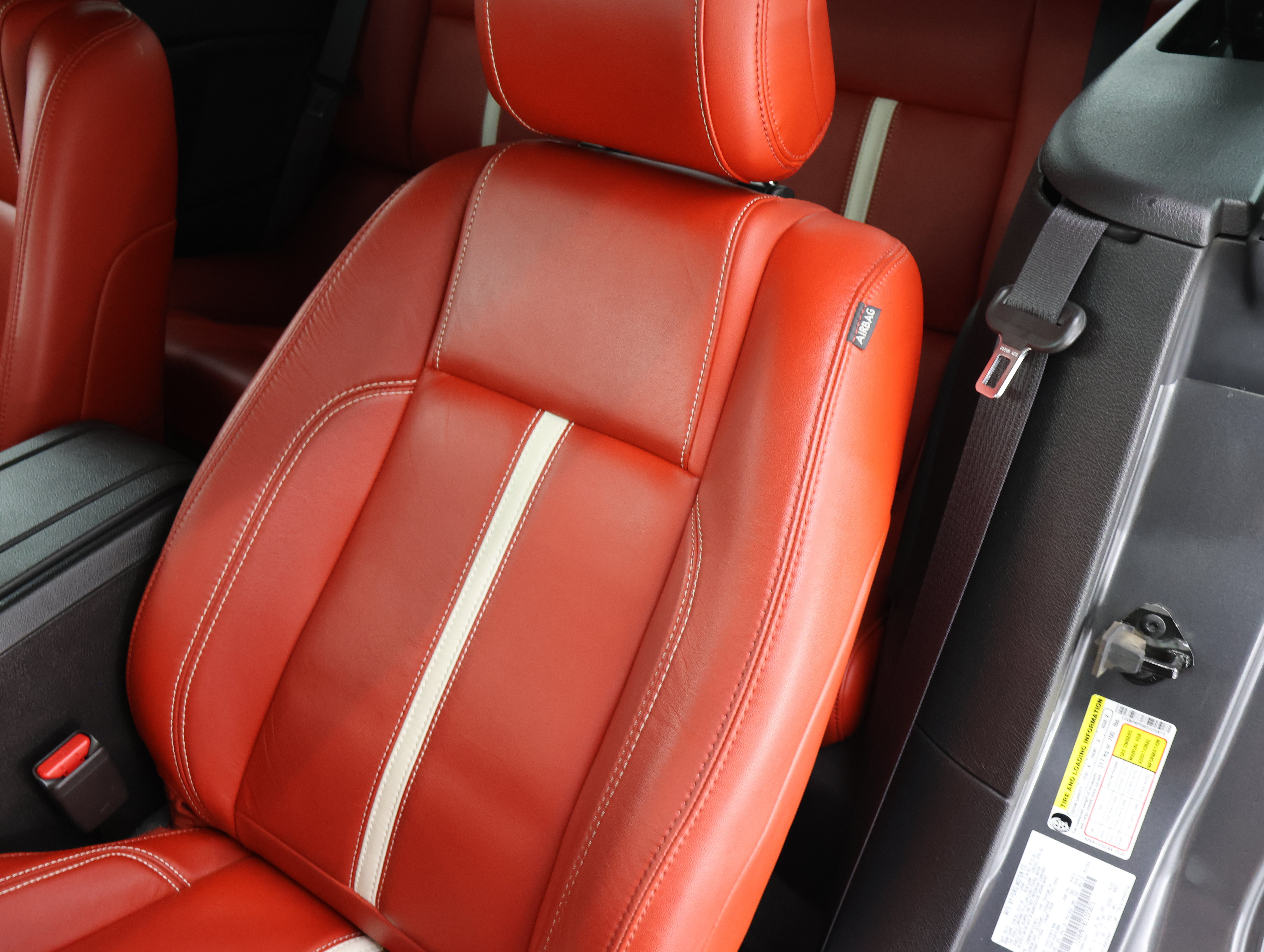 Used 2014 Ford Mustang GT Premium RWD image 38
