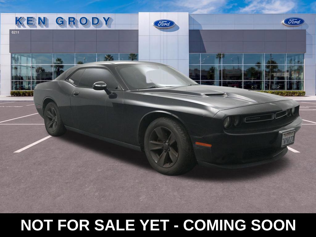 Used 2016 Dodge Challenger SXT w/ Sound Group