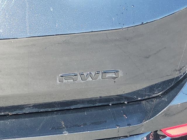 Used 2024 GMC Terrain SLE w/ Elevation Edition AWD/4WD image 12