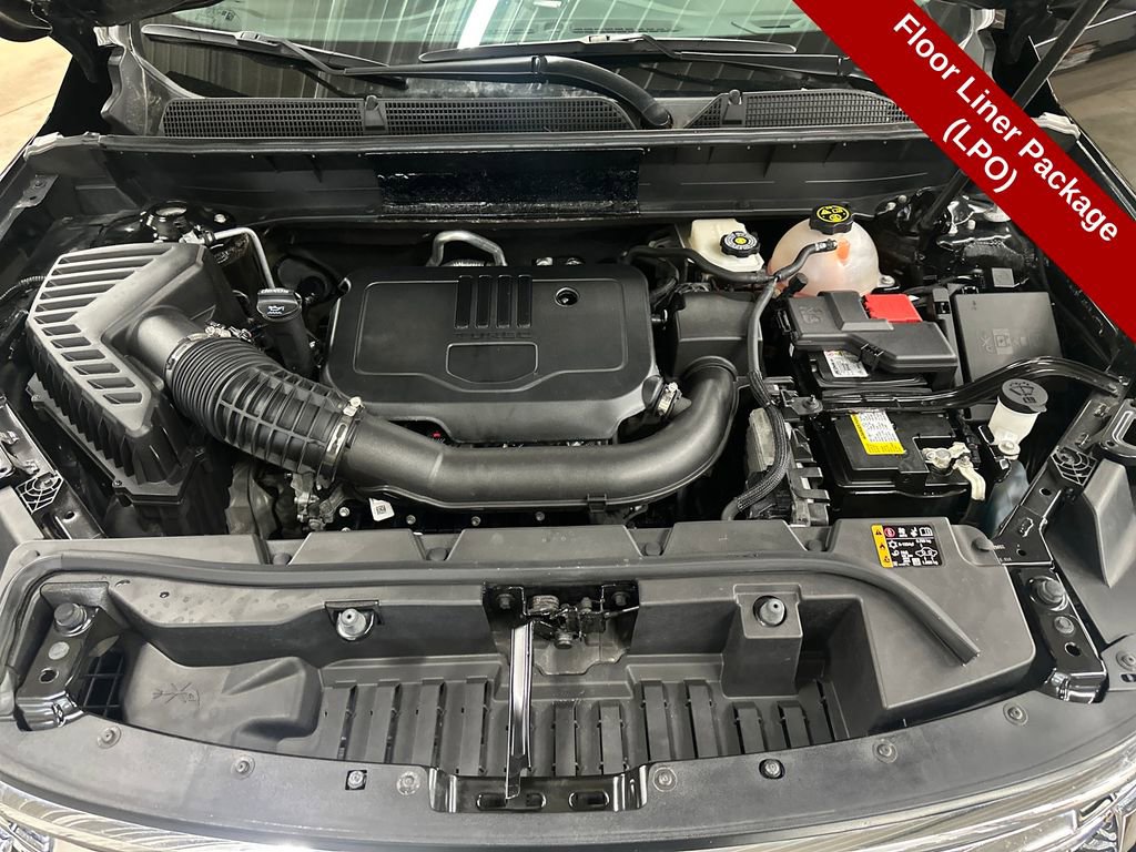 Used 2023 GMC Acadia SLE w/ Driver Convenience Package image 25