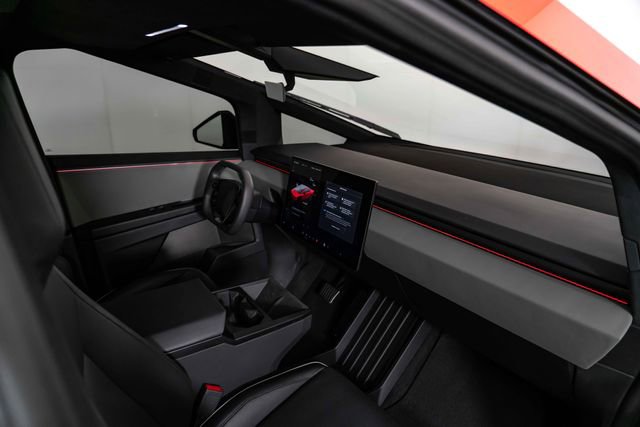 Used 2025 Tesla Cybertruck AWD Crew Cab image 25