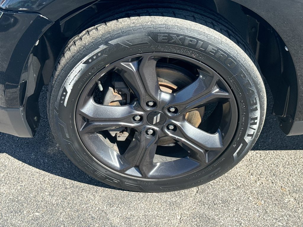 Used 2020 Dodge Journey Crossroad w/ Popular Equipment Group FWD image 2