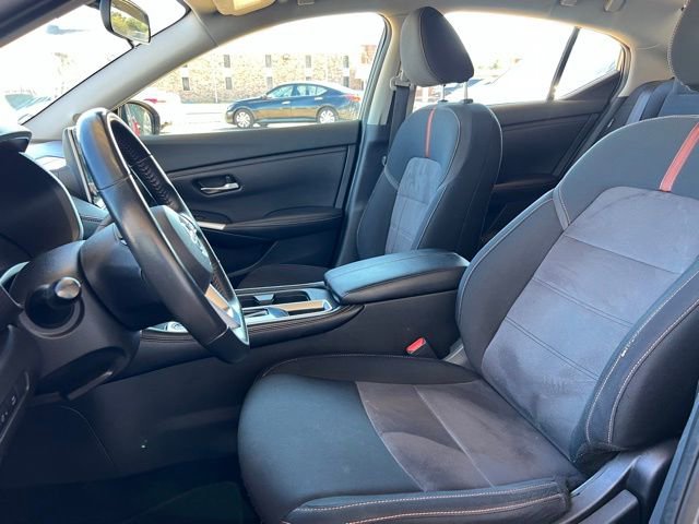 Used 2022 Nissan Sentra SR w/ Trunk Package image 16