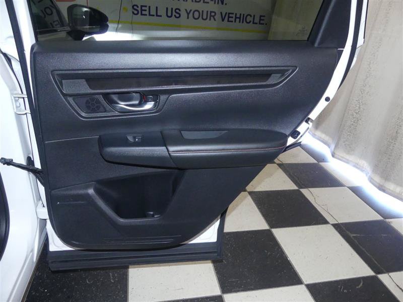 Used 2025 Honda CR-V Sport-L image 27