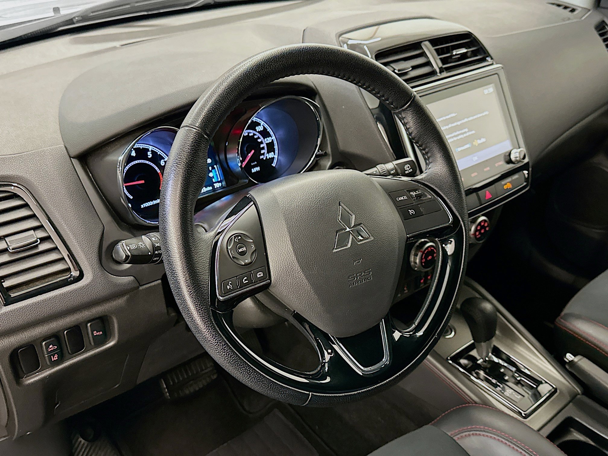 Used 2024 Mitsubishi Outlander Sport SE image 18