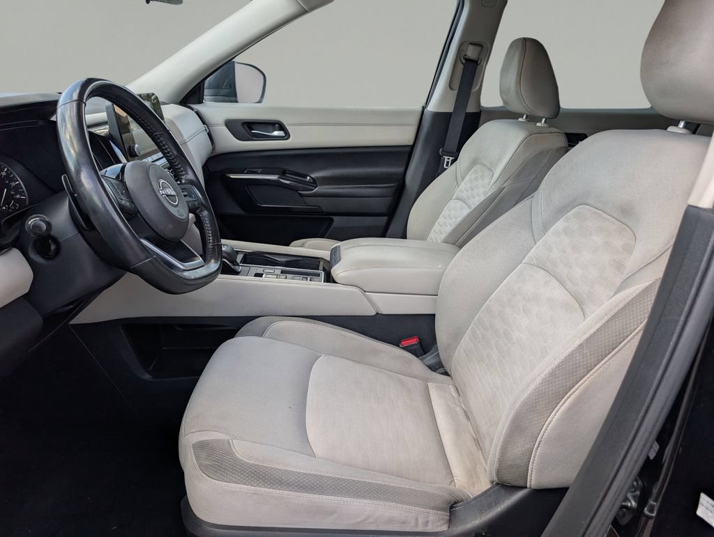 Used 2022 Nissan Pathfinder SV FWD image 18