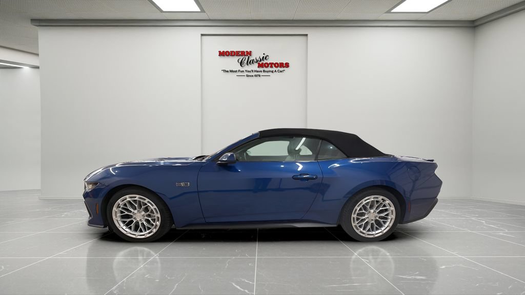 Used 2024 Ford Mustang GT Premium RWD image 4