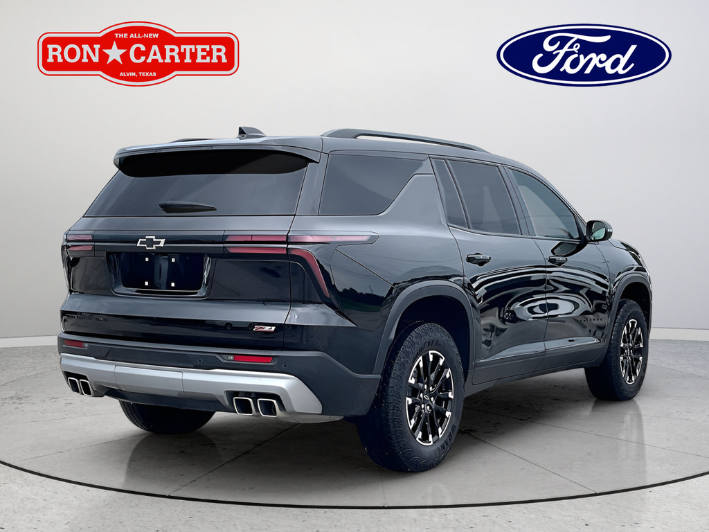 Used 2025 Chevrolet Traverse Z71 AWD/4WD image 6