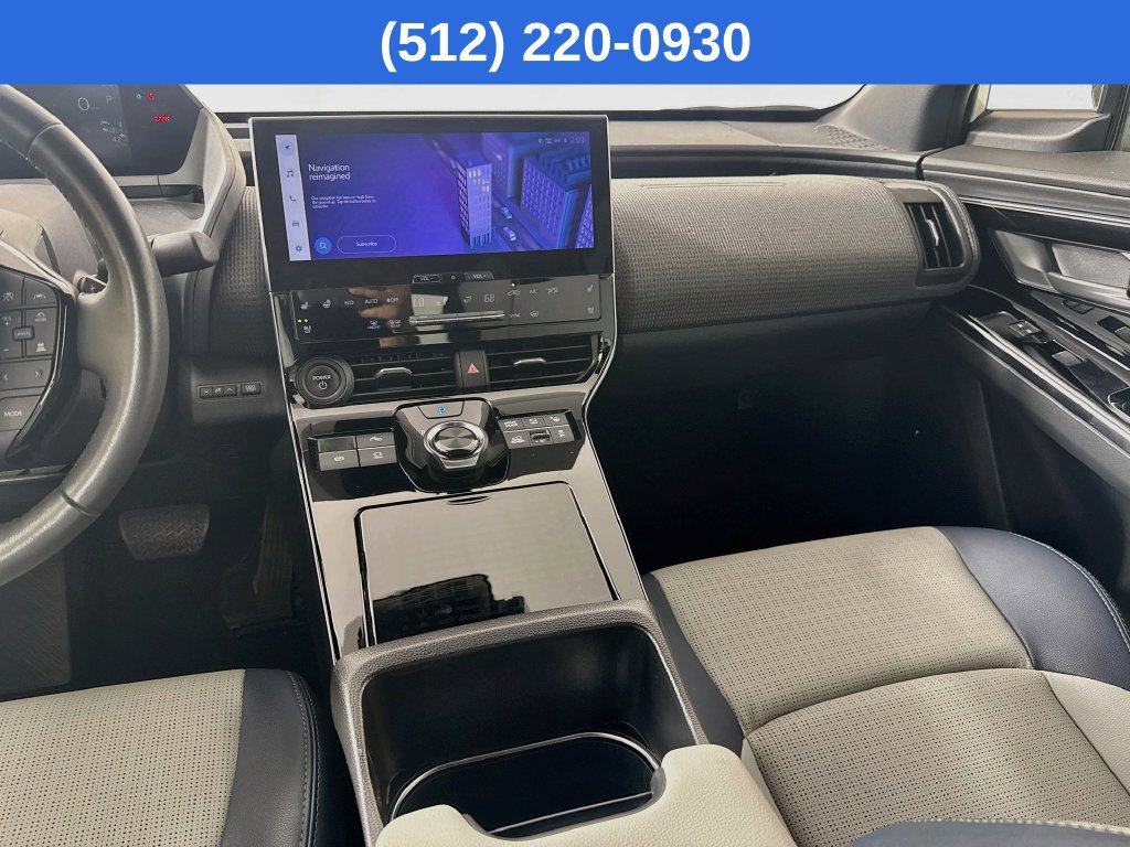 Certified 2023 Subaru Solterra AWD image 29