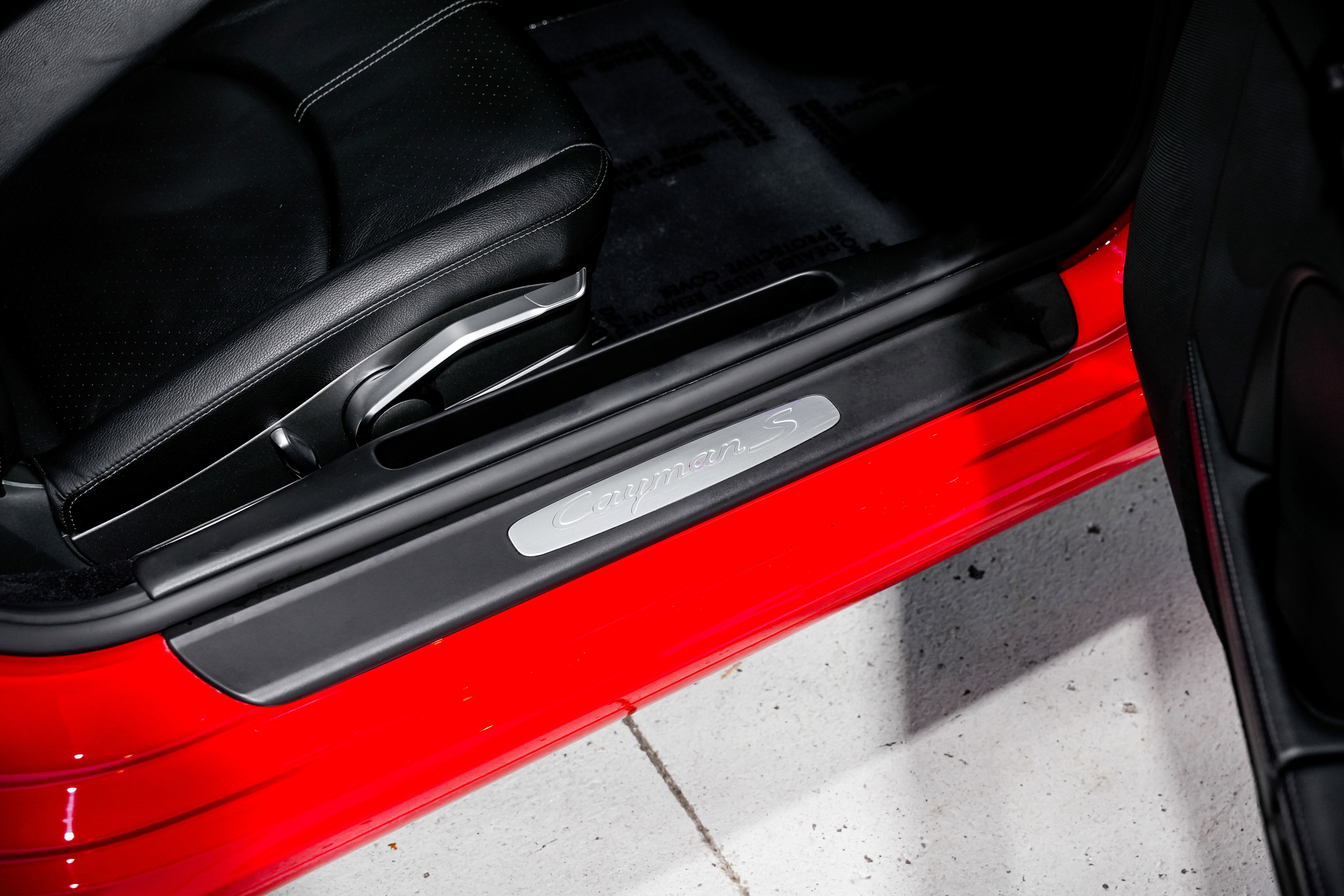 Used 2012 Porsche Cayman S image 21