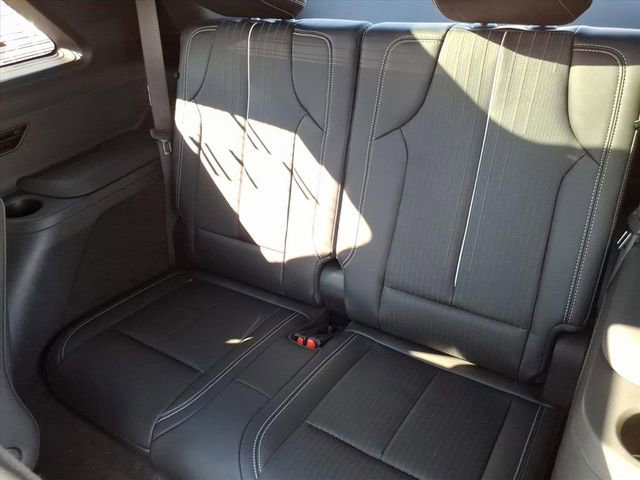 New 2026 Cadillac Vistiq Sport image 19