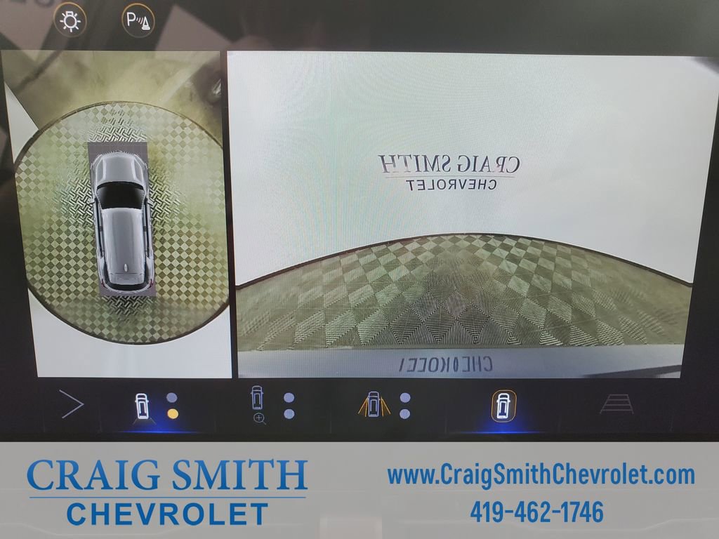 Used 2025 Chevrolet Equinox LT w/ Safety and Technology Package FWD image 24