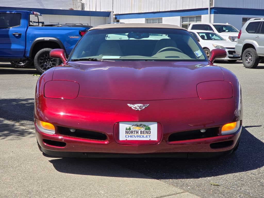 Used 2003 Chevrolet Corvette Convertible w/ Preferred Equipment Group1 RWD image 2
