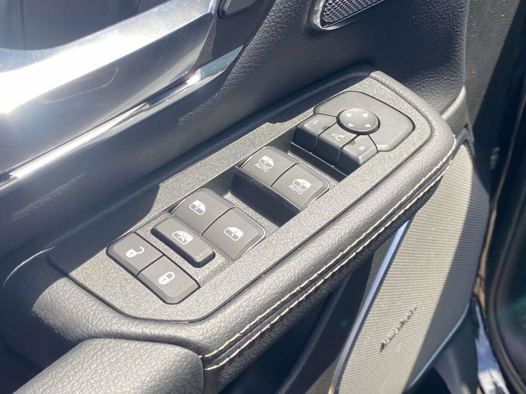 New 2026 RAM 1500 Laramie w/ Night Edition AWD/4WD image 44