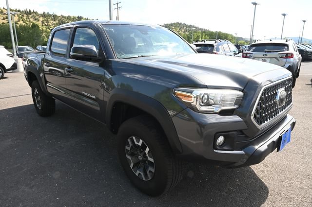 Used 2019 Toyota Tacoma TRD Off-Road AWD/4WD image 16