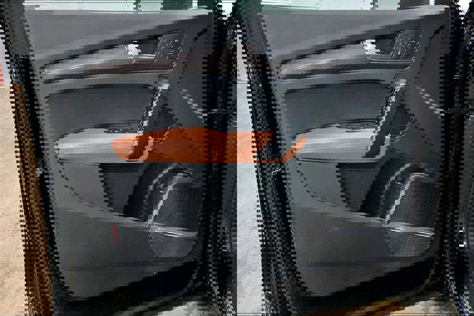 Used 2022 Audi Q5 e Premium Plus w/ Premium Plus Package image 25