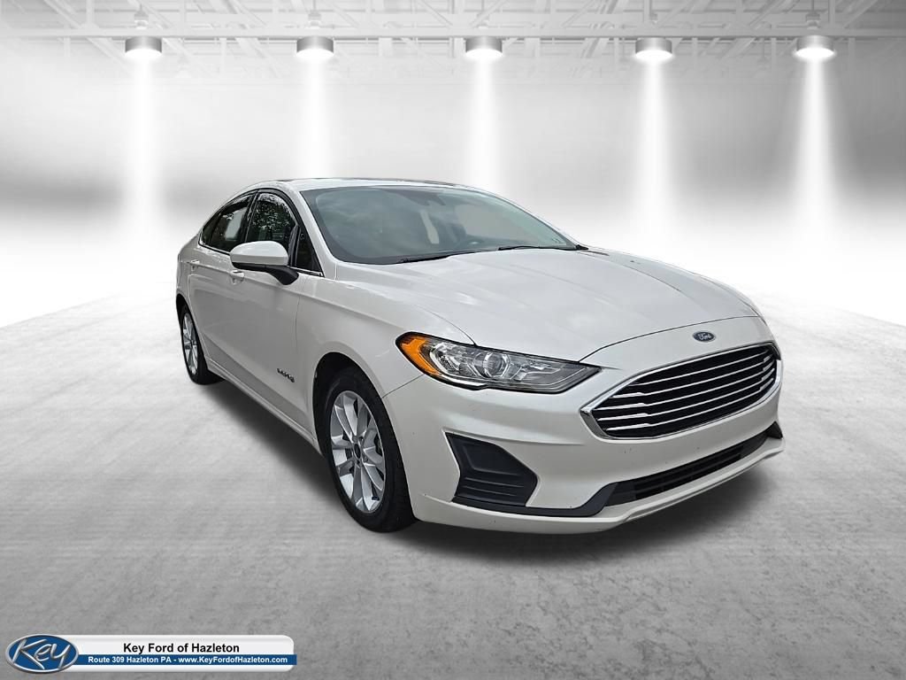 Used 2019 Ford Fusion SE