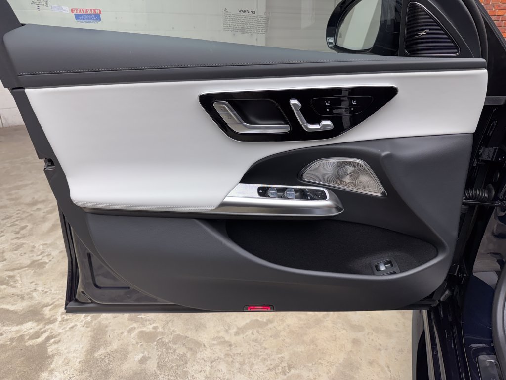 New 2027 Mercedes-Benz E 53 AMG e 4MATIC Wagon image 11