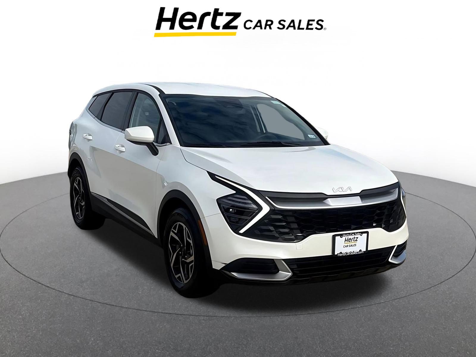 Used 2025 Kia Sportage LX image 1