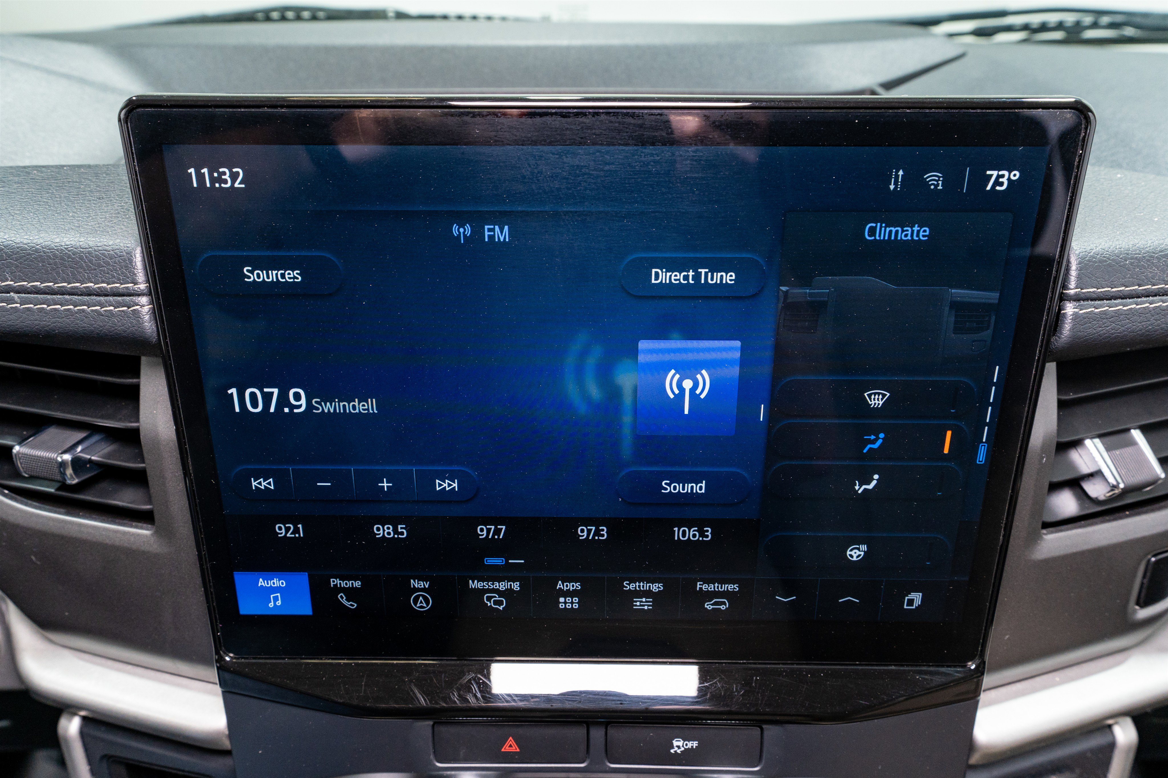 Used 2022 Ford Expedition Max XLT image 18