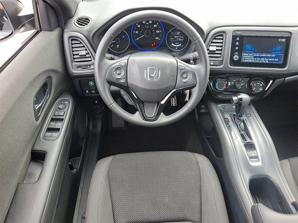 Used 2020 Honda HR-V Sport image 11