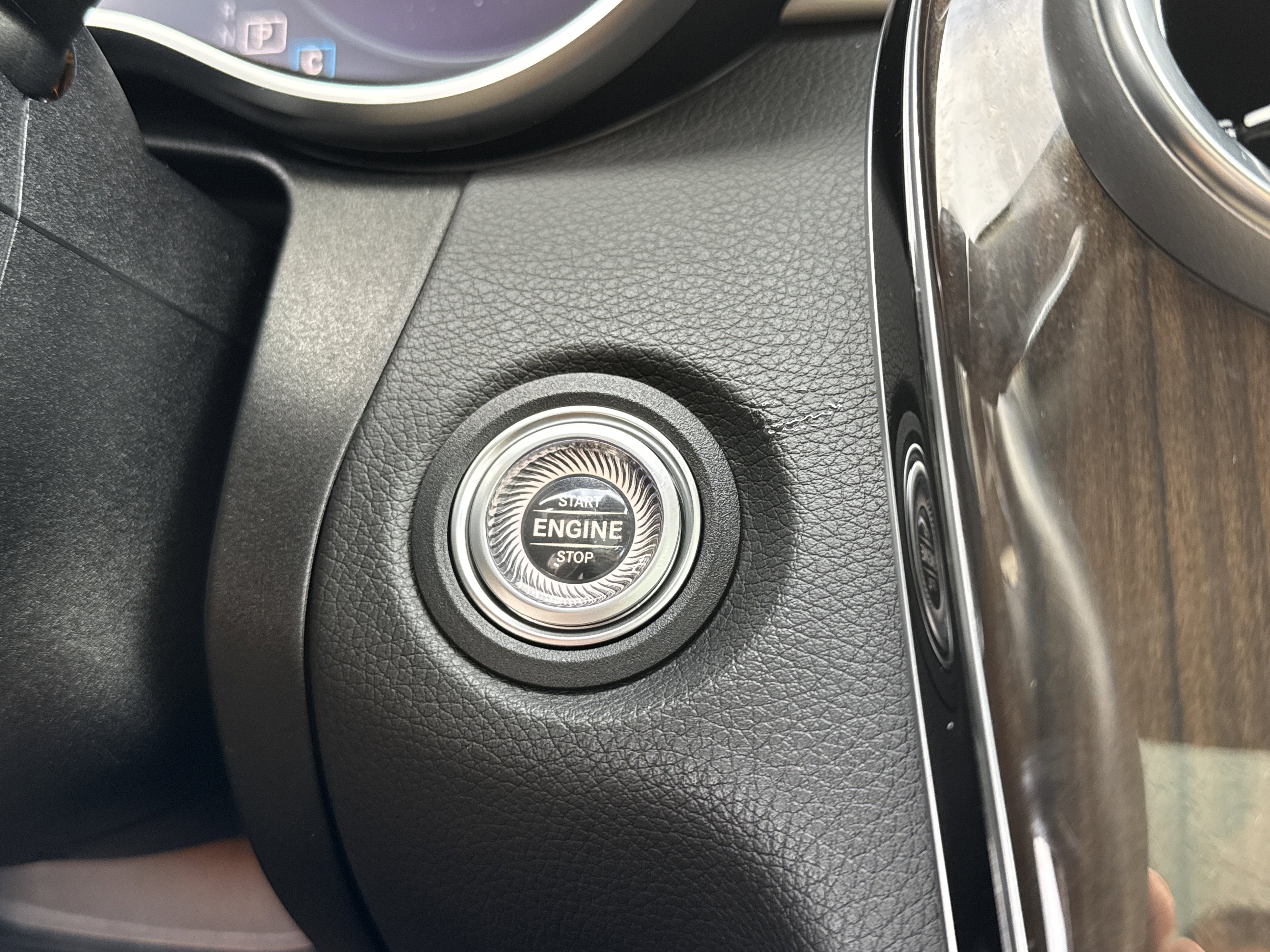 Certified 2023 Mercedes-Benz C 300 4MATIC Coupe image 20