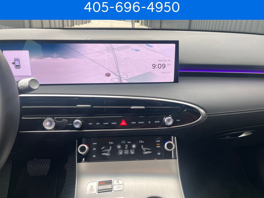 Certified 2026 Genesis GV70 2.5T Select AWD/4WD image 22