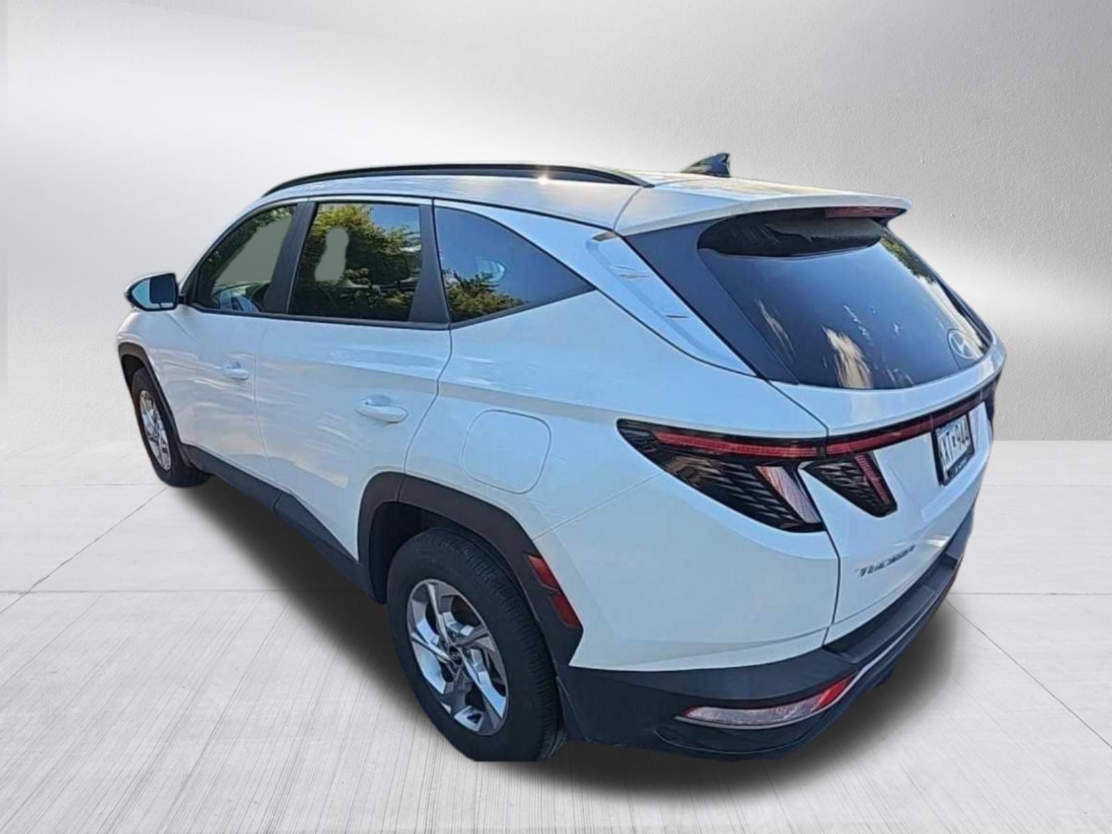 Certified 2023 Hyundai Tucson SEL w/ Winter Package AWD/4WD image 6