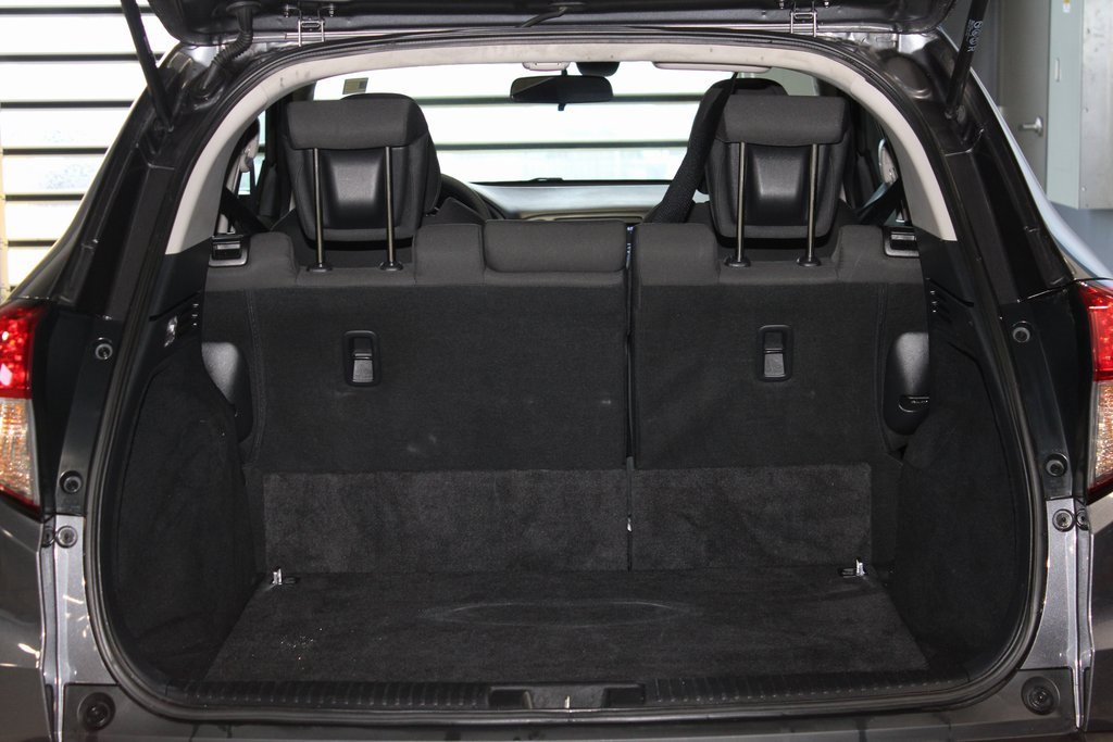Used 2019 Honda HR-V EX image 47