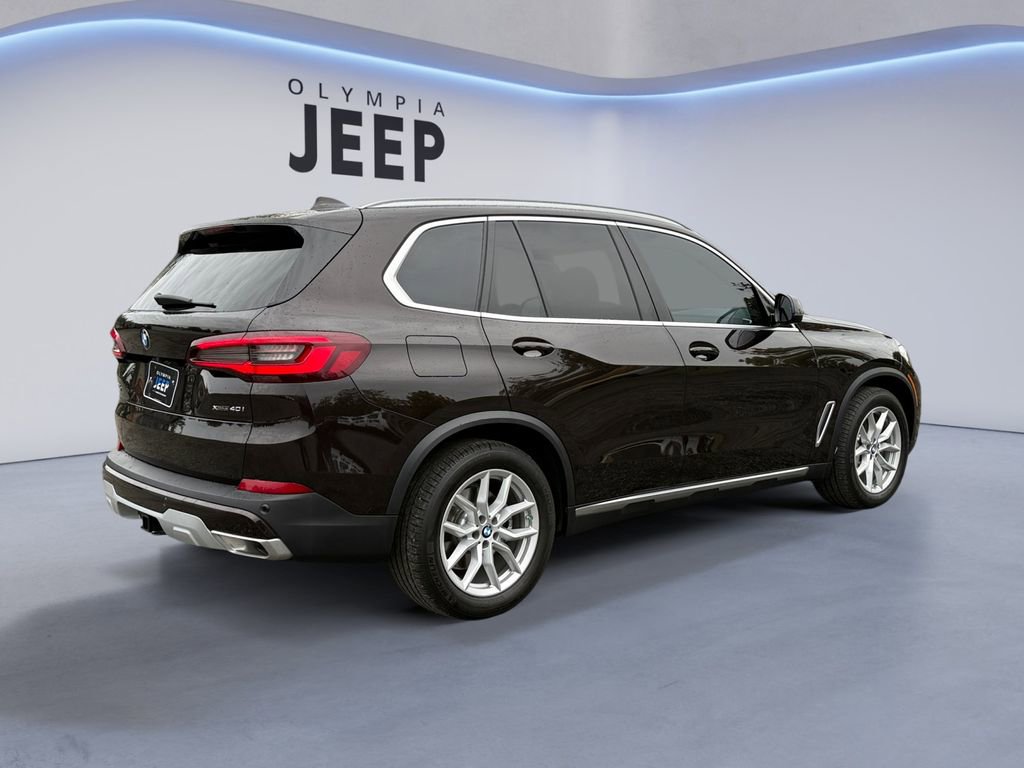 Used 2023 BMW X5 xDrive40i w/ Premium Package image 6