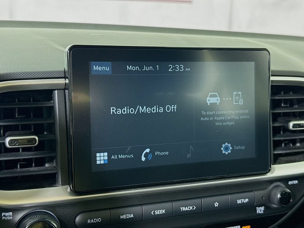 Certified 2021 Hyundai Venue SEL FWD image 7