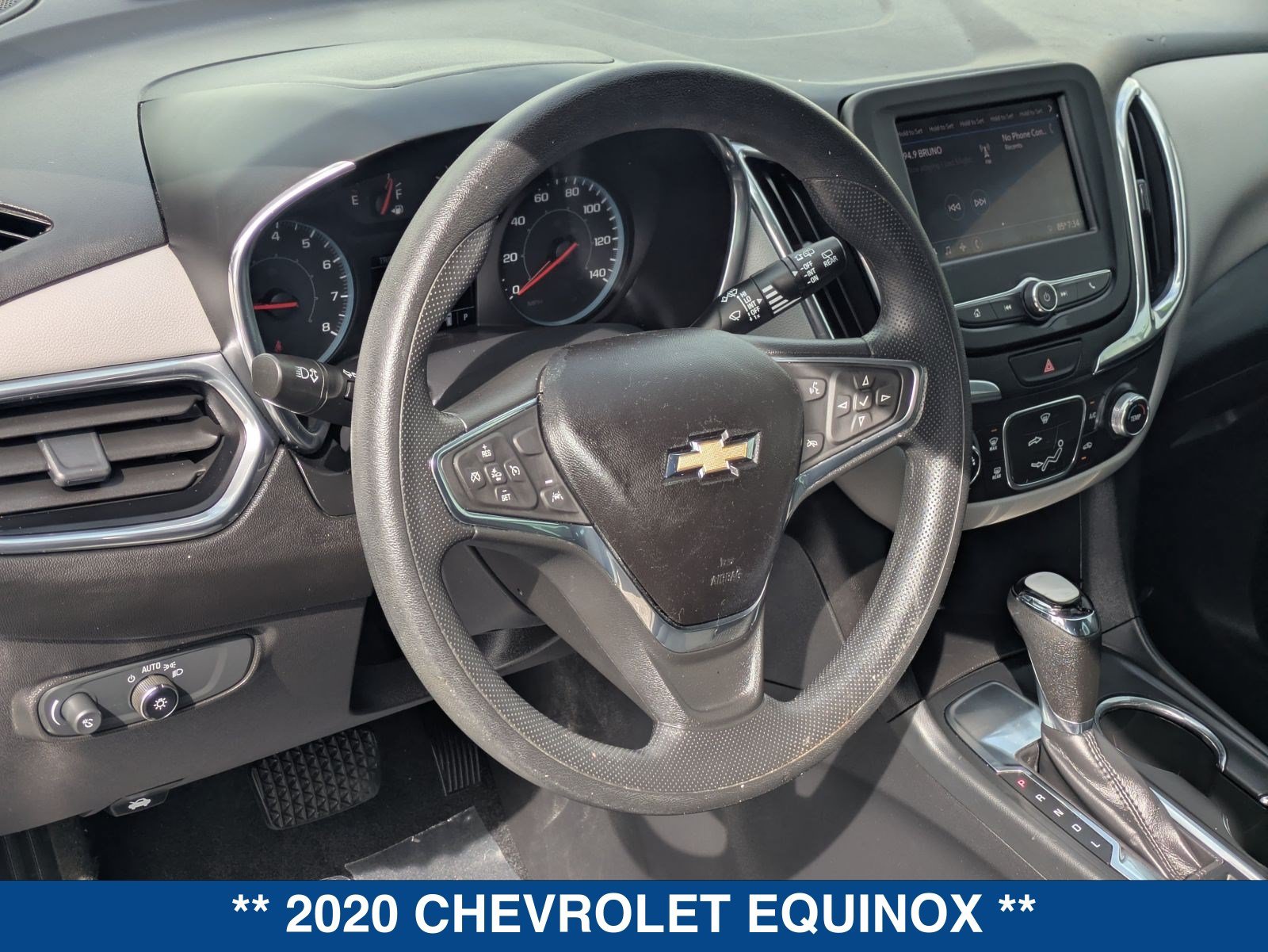 Used 2020 Chevrolet Equinox LS FWD image 22