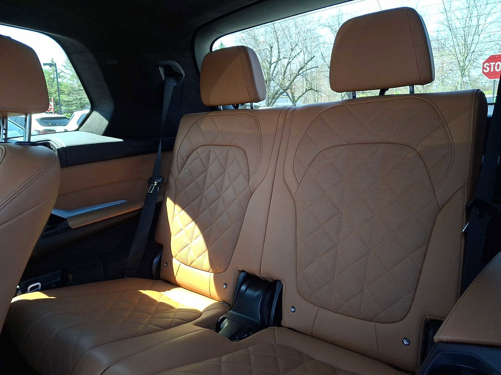 Used 2024 BMW X7 xDrive40i w/ M Sport Package AWD/4WD image 12