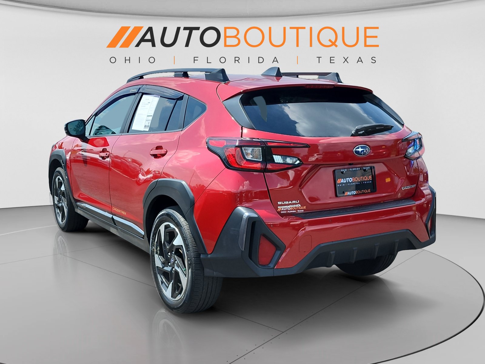 Used 2024 Subaru Crosstrek 2.5i Limited AWD/4WD image 3