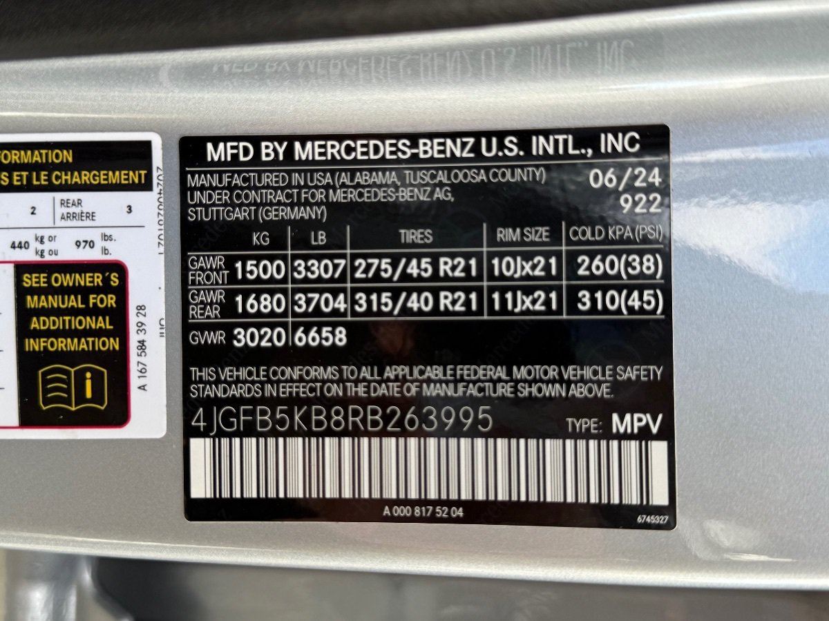 Used 2024 Mercedes-Benz GLE 450 4MATIC image 37
