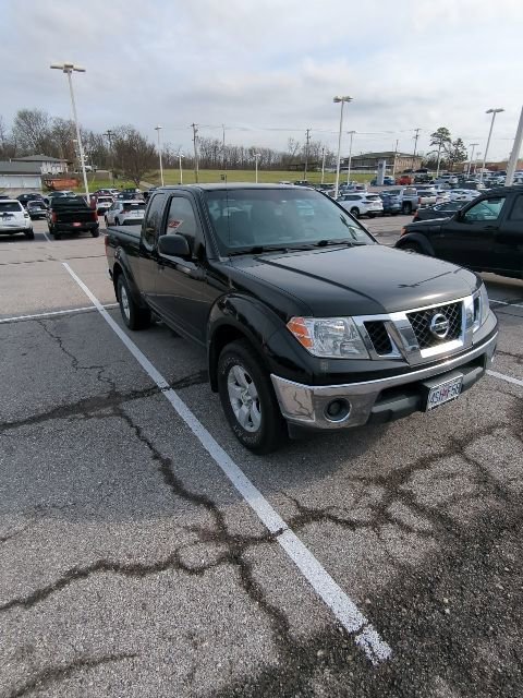 Used 2011 Nissan Frontier SV image 12