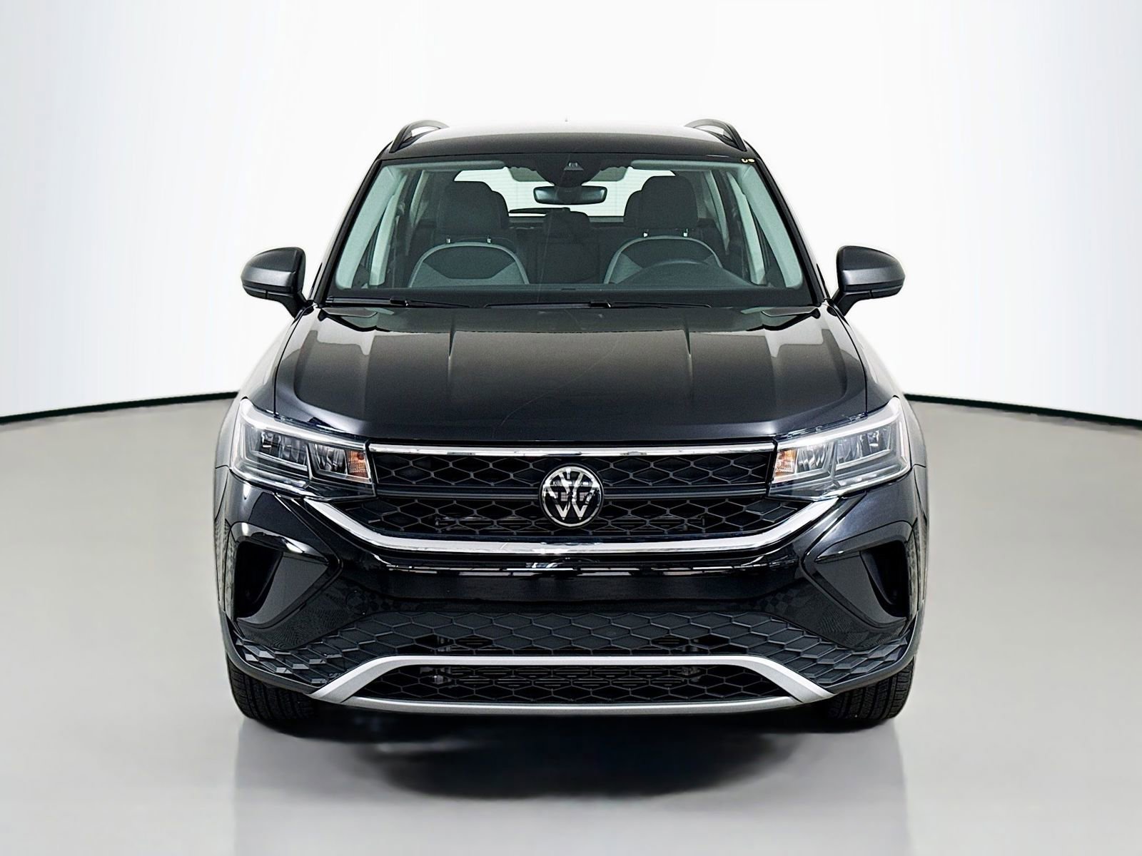 Certified 2024 Volkswagen Taos S AWD/4WD image 6