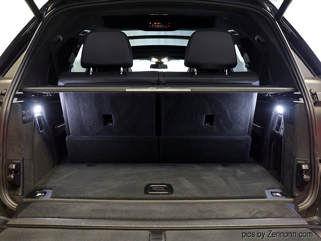 Used 2021 BMW X7 xDrive40i w/ M Sport Package AWD/4WD image 33