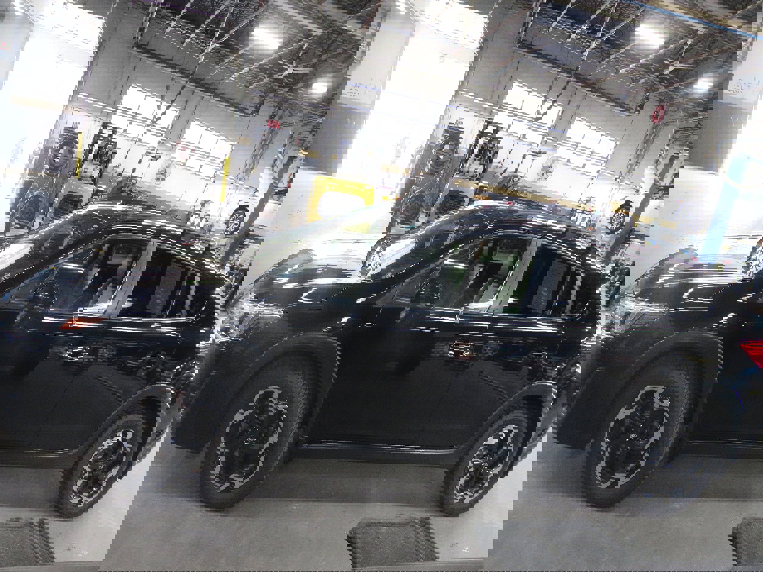 Used 2021 Subaru Crosstrek 2.5i Limited w/ Popular Package #4 image 4
