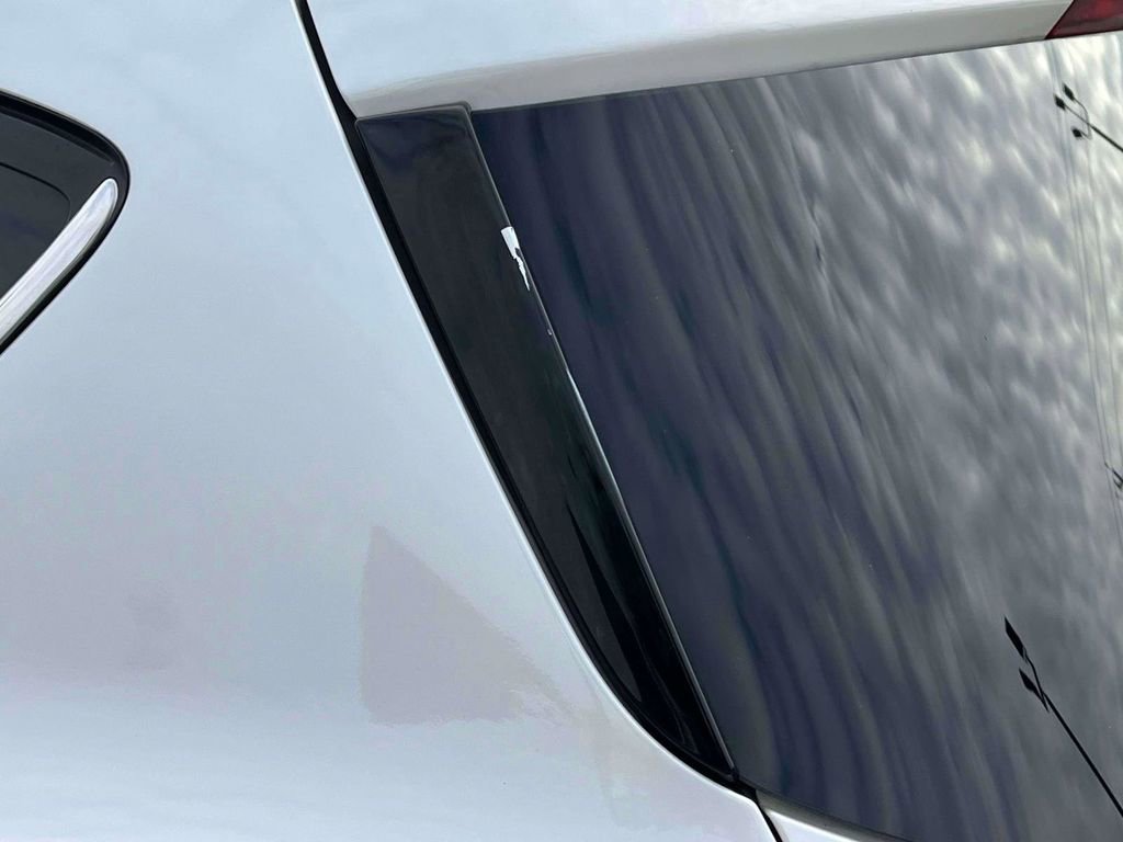 Used 2017 Ford Escape Titanium image 42